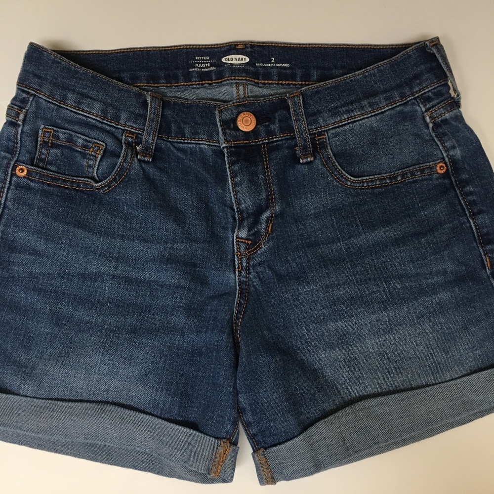 OLD NAVY cuffed jean shorts fitted stretch size 2 denim